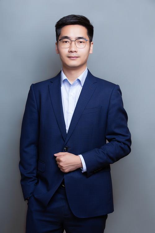 雷春 数字艺术指导负责人
